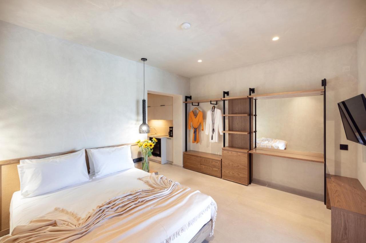 Dedalos Touch Boutique Hotel Skaleta Bagian luar foto